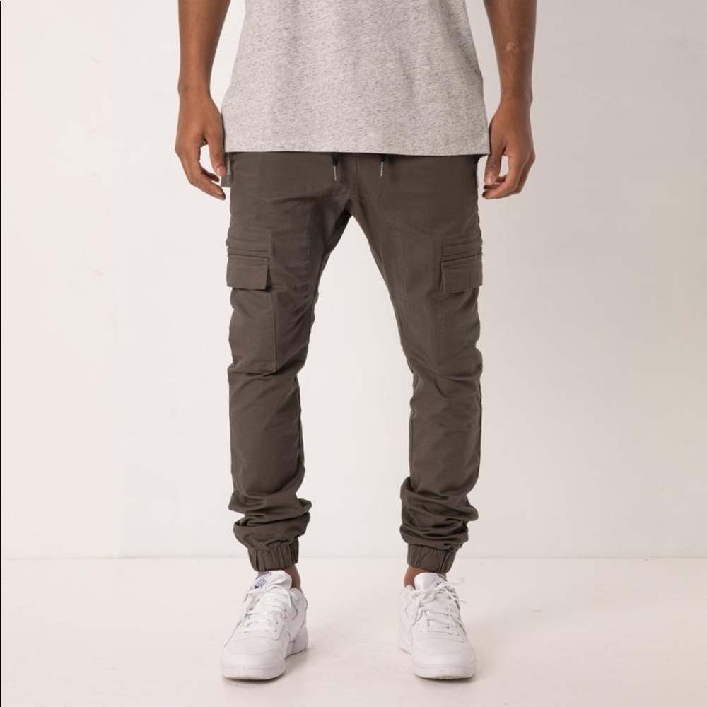 NWT Zanerobe SURESHOT CARGO jogger in PEAT